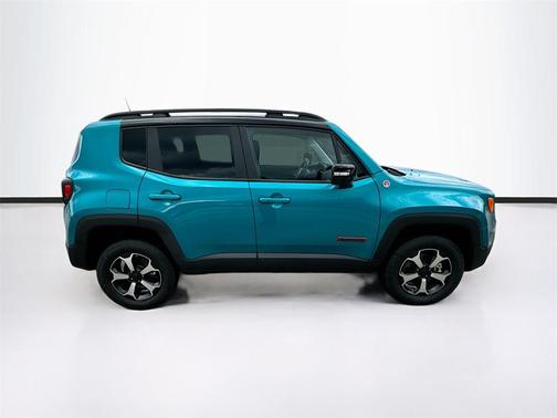 2022 Jeep Renegade Trailhawk