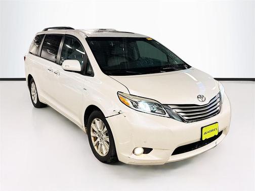 2016 Toyota Sienna Limited