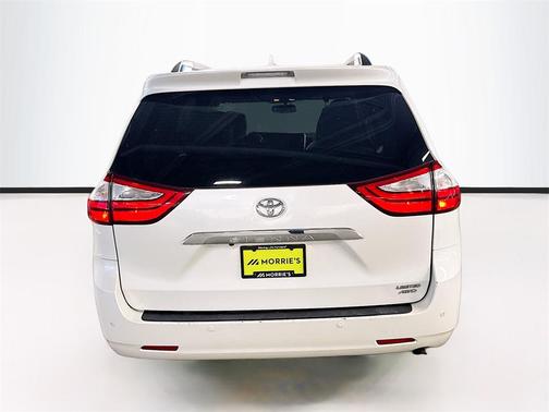2016 Toyota Sienna Limited