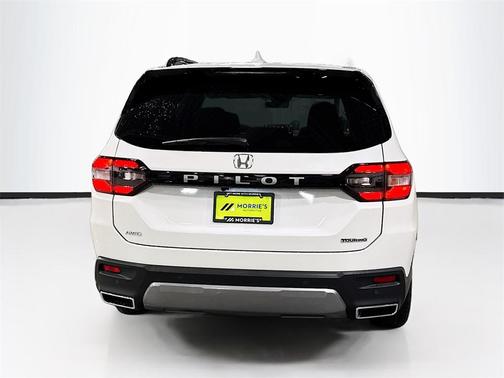 2026 Honda Pilot Touring 8-Passenger