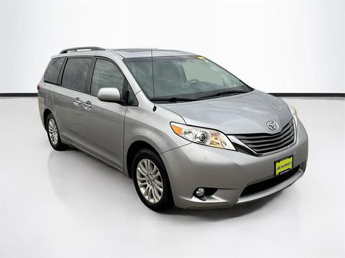 2014 Toyota Sienna XLE