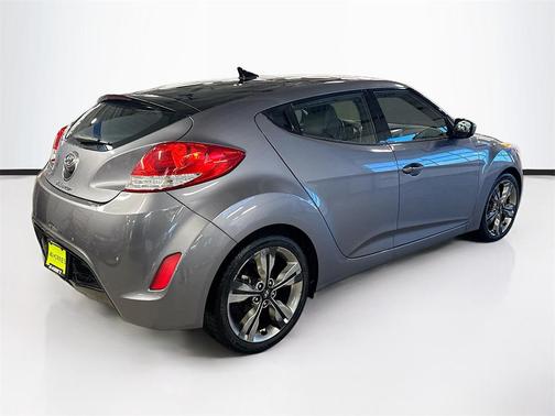 2016 Hyundai Veloster Base