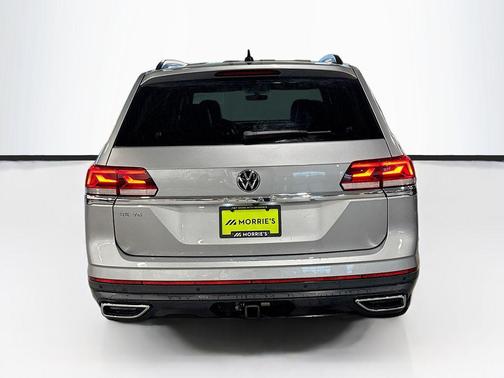 Pyrite Silver Metallic 2023 Volkswagen Atlas 3.6L SE w/Technology