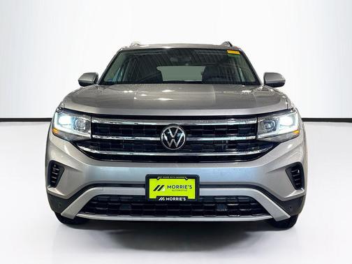 Pyrite Silver Metallic 2023 Volkswagen Atlas 3.6L SE w/Technology