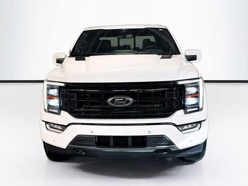 Star White Metallic Tri-Coat 2023 Ford F-150 Lariat