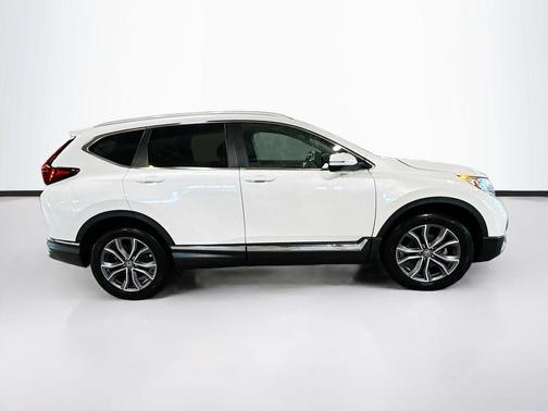 Platinum White Pearl 2021 Honda CR-V AWD Touring