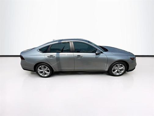 2025 Honda Accord LX 1.5T