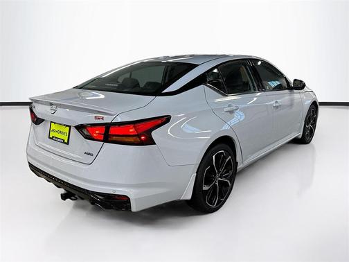2024 Nissan Altima SR Intelligent AWD