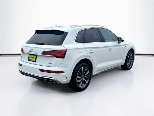 2023 Audi Q5 45 S line Premium Plus