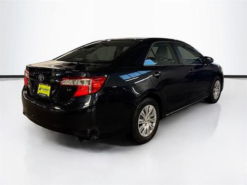 2013 Toyota Camry LE