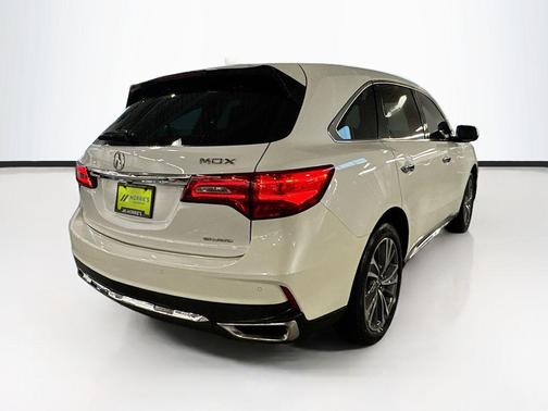 White Diamond Pearl 2019 Acura MDX 3.5L w/Technology Package
