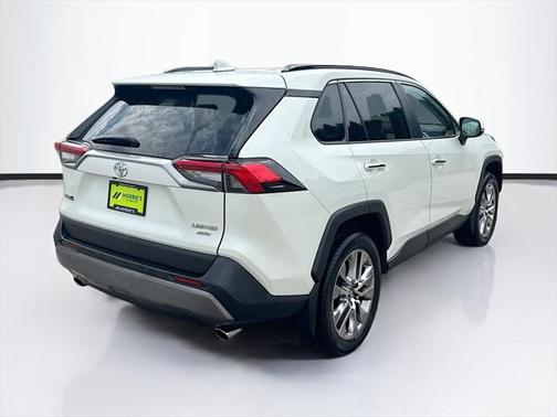 2020 Toyota RAV4 Limited