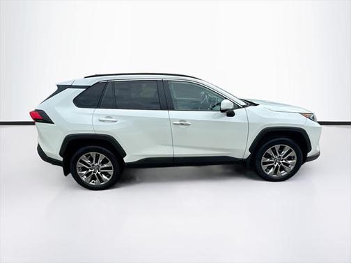2020 Toyota RAV4 Limited
