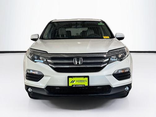 White Diamond Pearl 2016 Honda Pilot EX-L