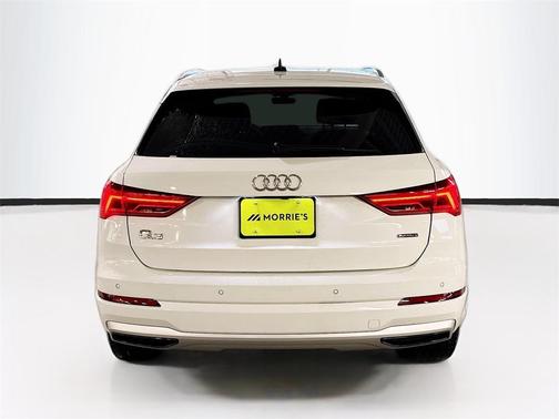 2022 Audi Q3 40 Premium