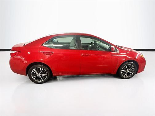 2016 Toyota Corolla LE Plus