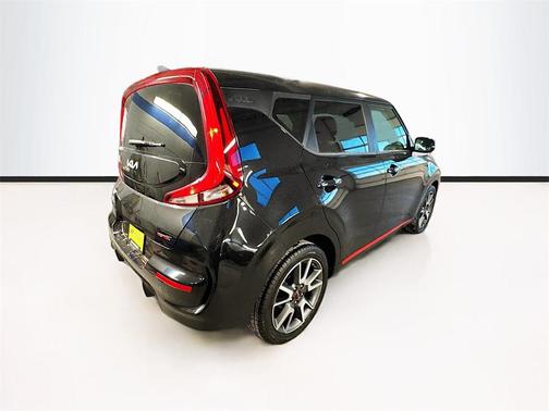 2022 Kia Soul GT-Line