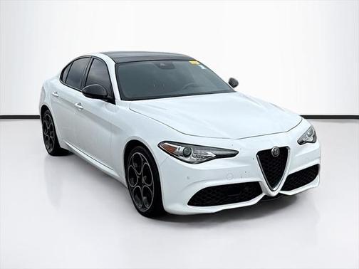 2021 Alfa Romeo Giulia Ti