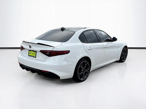 2021 Alfa Romeo Giulia Ti