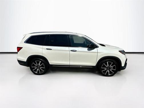 2019 Honda Pilot Touring 8-Passenger