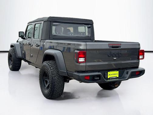 Granite Crystal Metallic Clearcoat 2023 Jeep Gladiator Sport