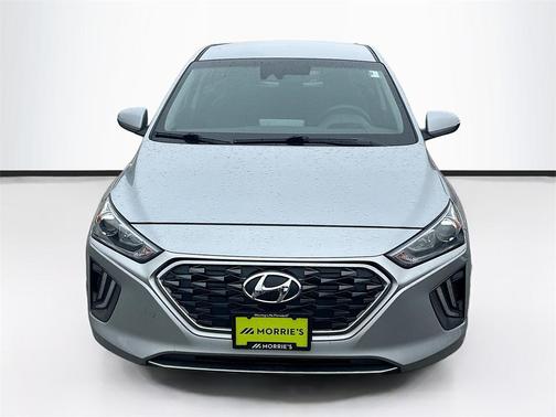 2022 Hyundai IONIQ Hybrid SE