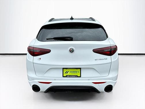 2022 Alfa Romeo Stelvio Ti