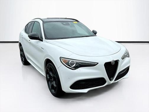 2022 Alfa Romeo Stelvio Ti