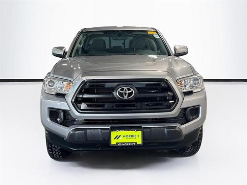 2017 Toyota Tacoma SR