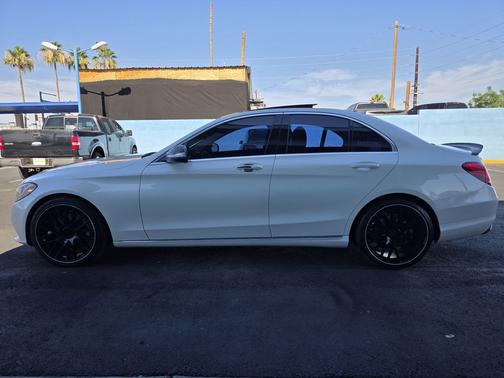 White 2015 Mercedes-Benz C-Class 4dr Sdn C 300 RWD