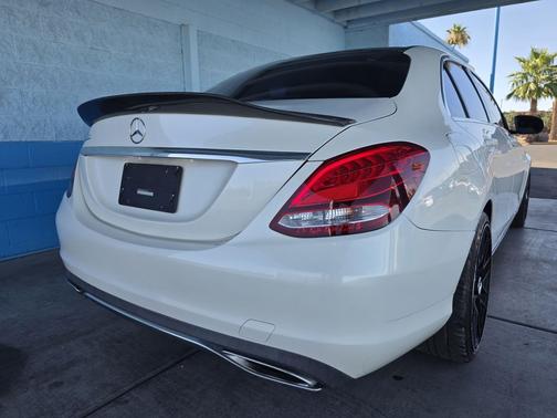 White 2015 Mercedes-Benz C-Class 4dr Sdn C 300 RWD