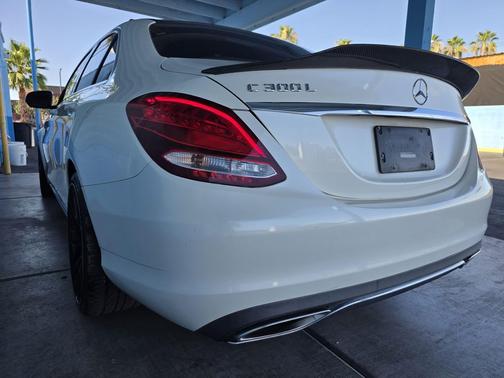 White 2015 Mercedes-Benz C-Class 4dr Sdn C 300 RWD