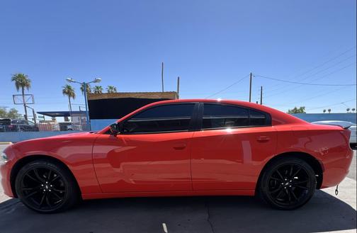 2017 Dodge Charger SE