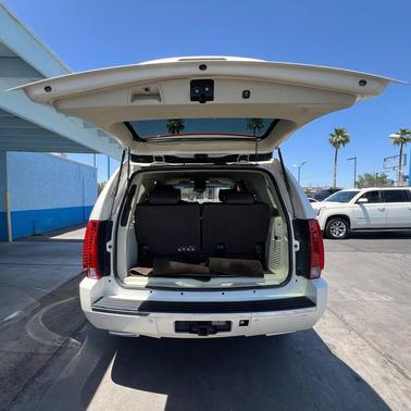 2012 Cadillac Escalade Platinum Edition