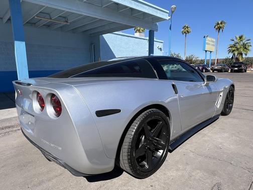 2007 Chevrolet Corvette Base