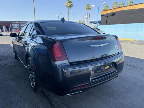 2018 Chrysler 300 S