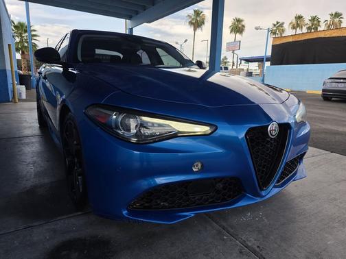 Misano Blue Metallic 2020 Alfa Romeo Giulia Ti