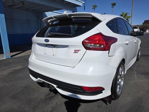 2016 Ford Focus ST 
