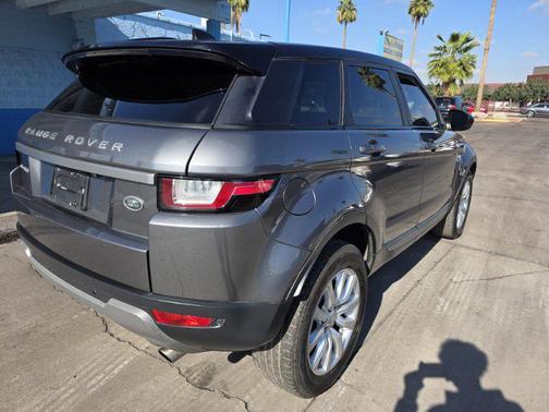 2019 Land Rover Range Rover Evoque 5 Door SE