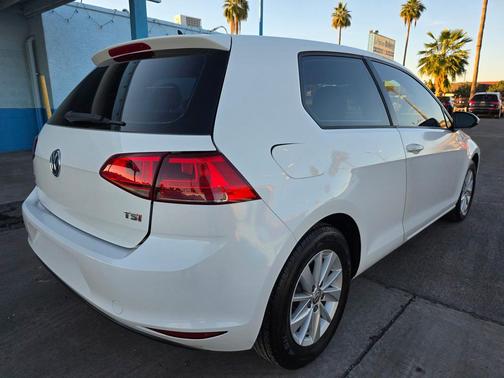 2015 Volkswagen Golf Auto TSI S