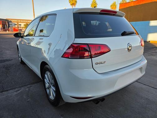 2015 Volkswagen Golf Auto TSI S