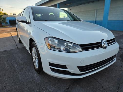 2015 Volkswagen Golf Auto TSI S