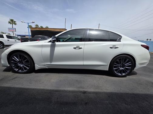Pure White 2018 INFINITI Q50 3.0t LUXE