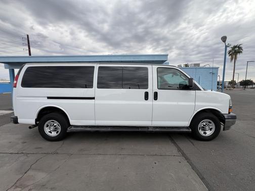 2019 Chevrolet Express 3500 LT