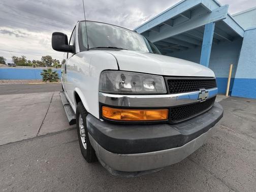 2019 Chevrolet Express 3500 LT