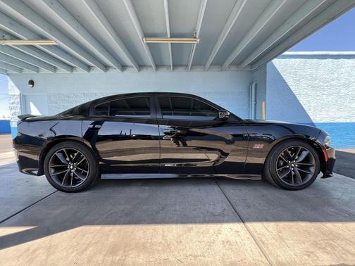 2018 Dodge Charger R/T Scat Pack