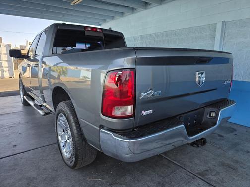 Black Clearcoat 2013 RAM 1500 SLT