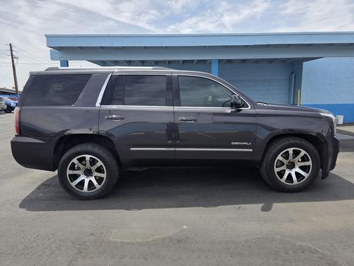 Gray 2015 GMC Yukon Denali