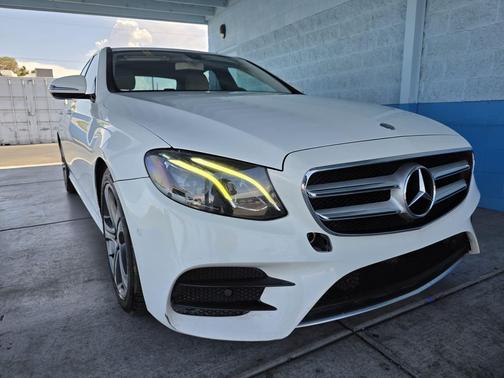 White 2017 Mercedes-Benz E-Class E 300 Luxury RWD Sedan