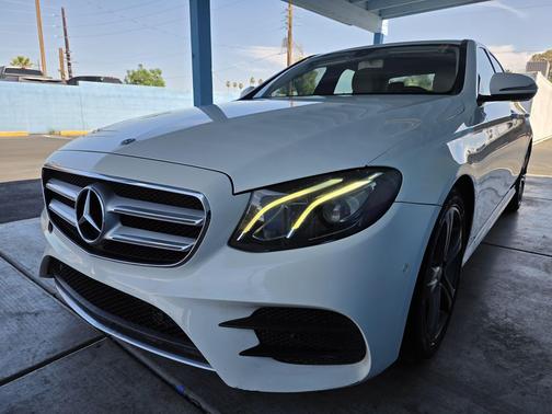 White 2017 Mercedes-Benz E-Class E 300 Luxury RWD Sedan